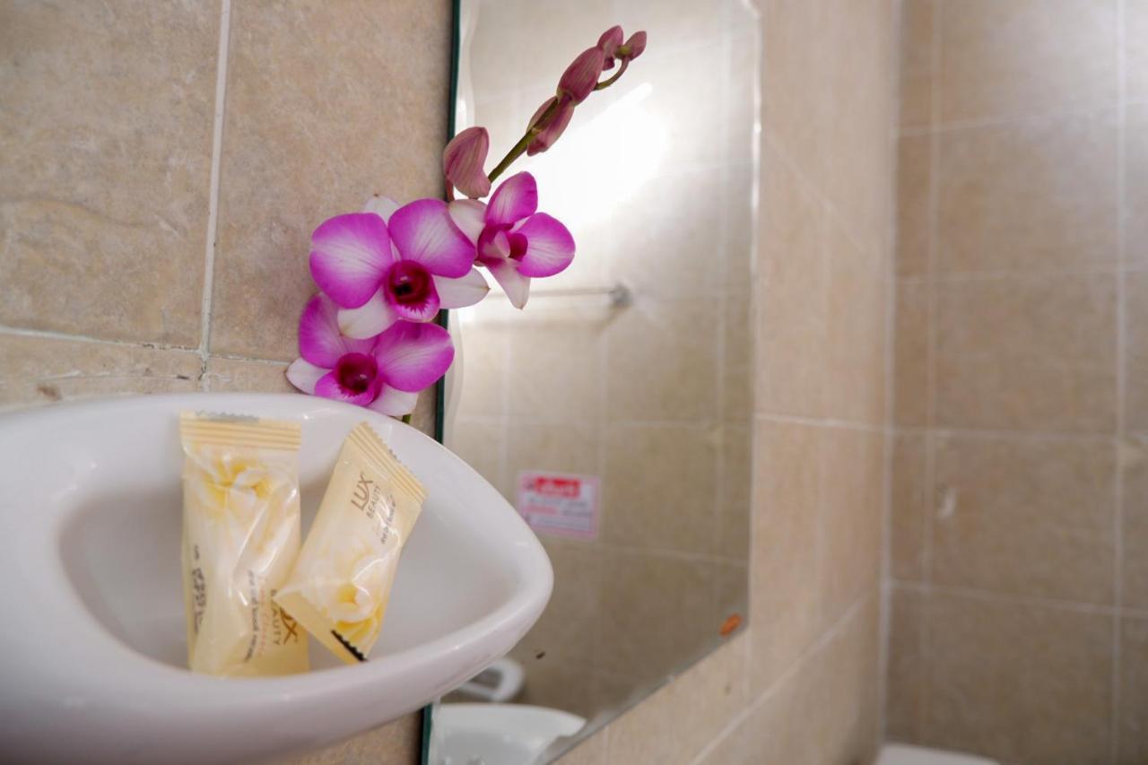Ruen Aiyara Apartment Nakhonratchasima Esterno foto